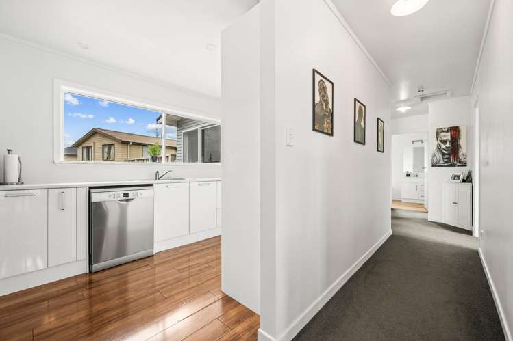 5 Hebe Lane Maungaturoto_7