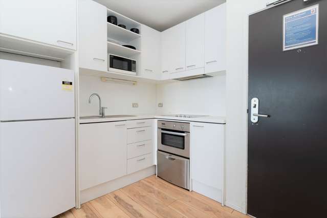 16 Gore Street 10015_3