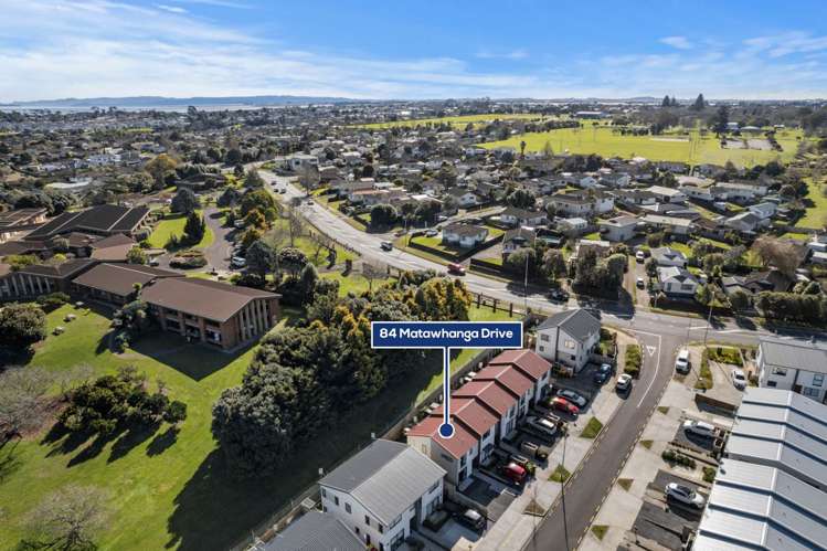 84 Matawhanga Drive Wattle Downs_14