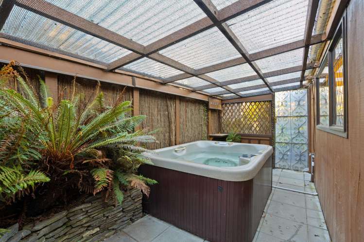 180 Fernhill Road Fernhill/Sunshine Bay_15