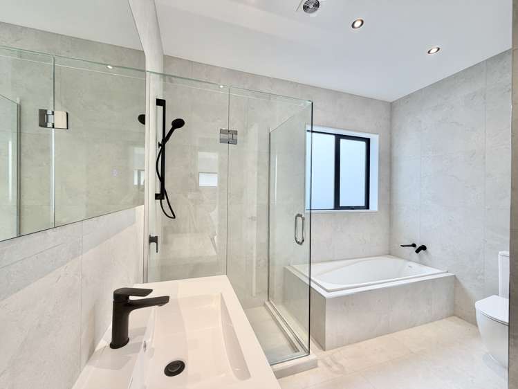 96 Huanui Drive Orewa_18