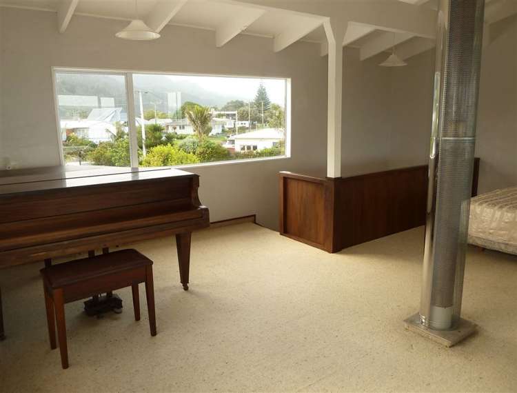 27 Seaview Avenue Te Puru_13