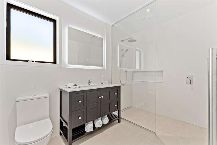 12A Walbrook Road Manly_16