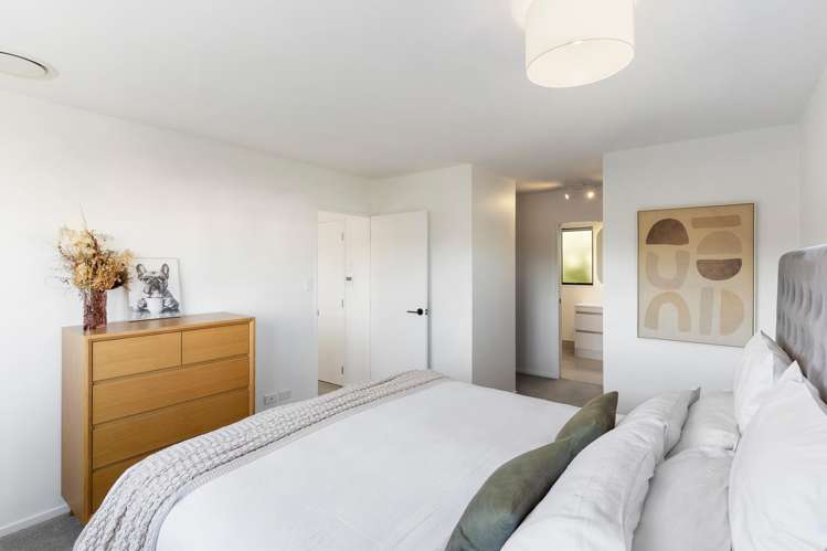 2/34 Selwyn Crescent Forrest Hill_8