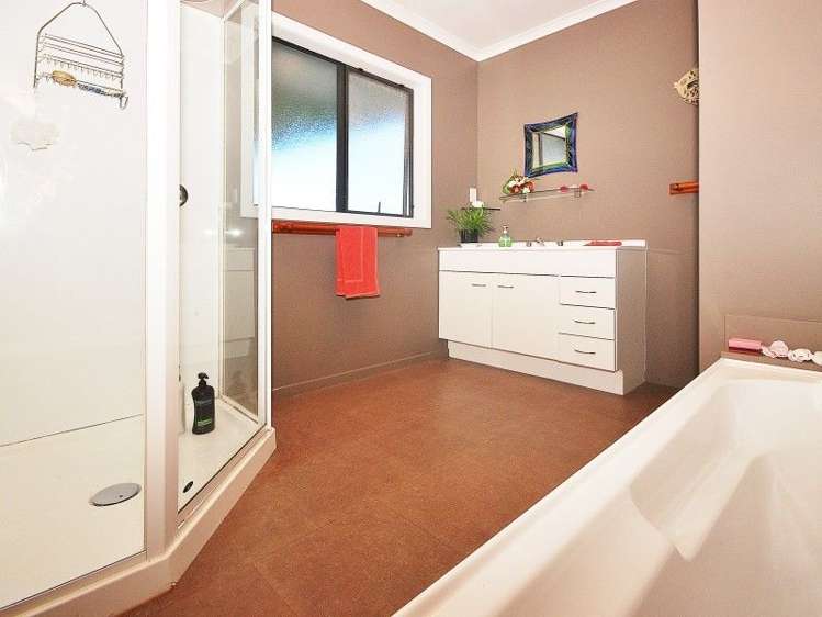 433 Belvedere Road Carterton_14