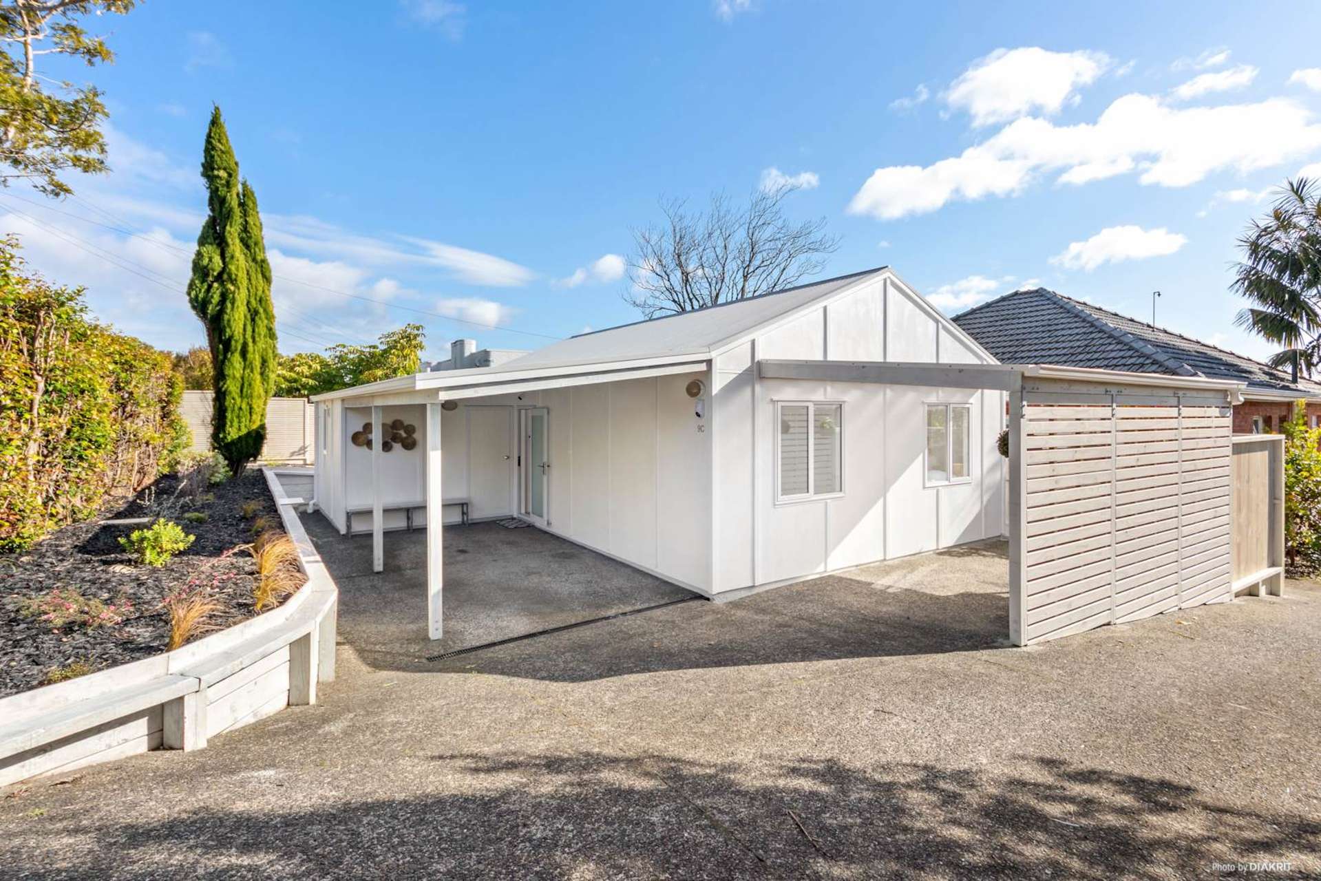 9c Riverview Road New Lynn_0