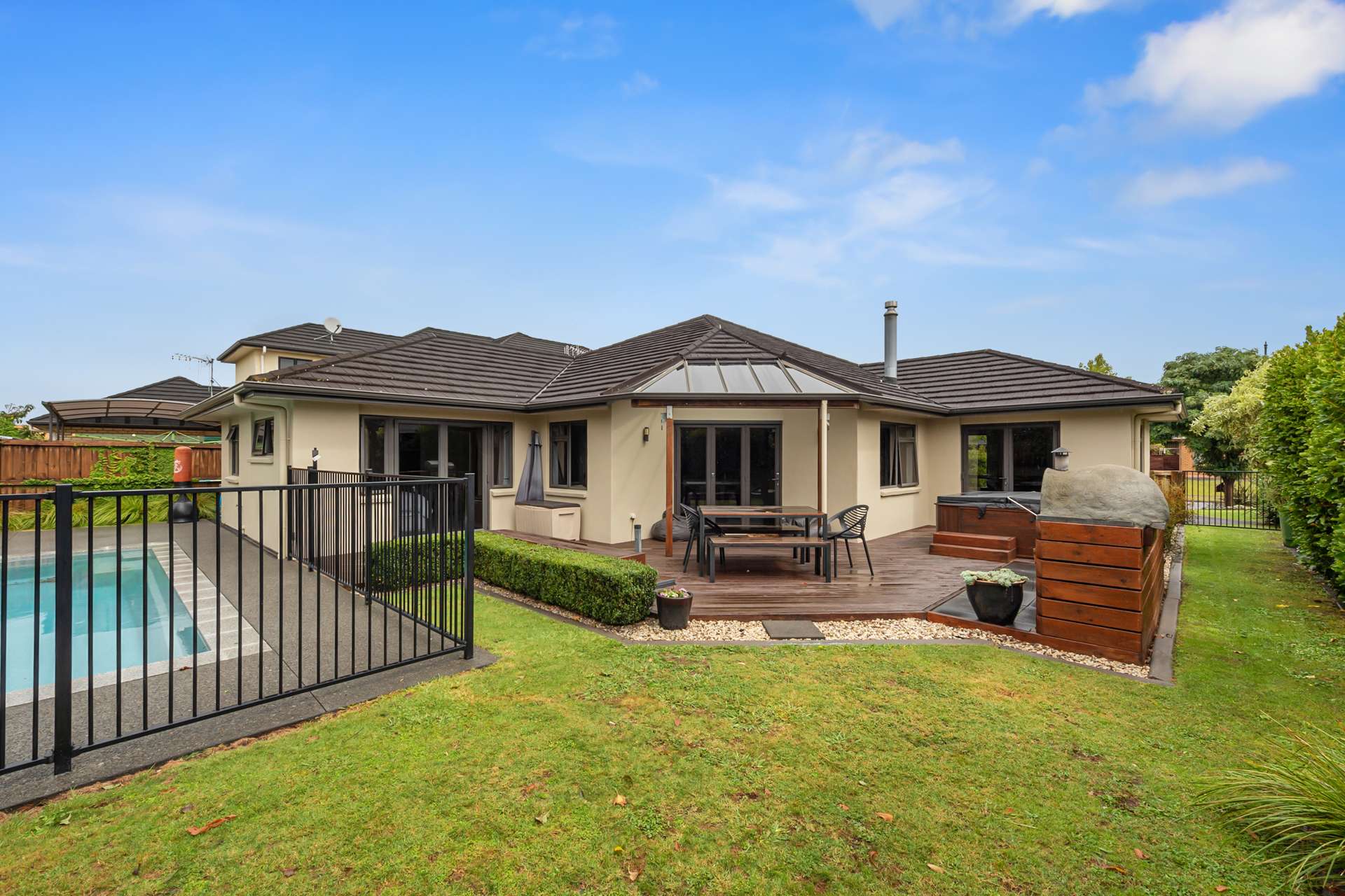 4 Parkwood Place Huntington_0