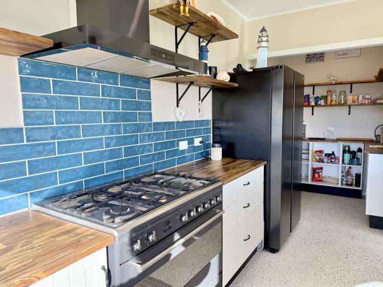 9 Surrey Street Orepuki_20