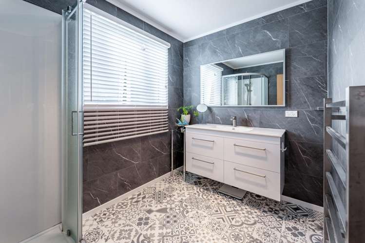 24A Orielton Place Gleniti_16
