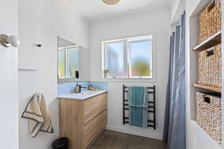 1/46 Matipo Road Mairangi Bay_19