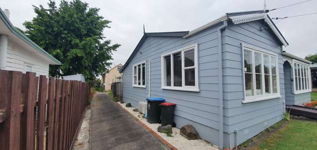 1564A Dominion Road extension Mount Roskill_2