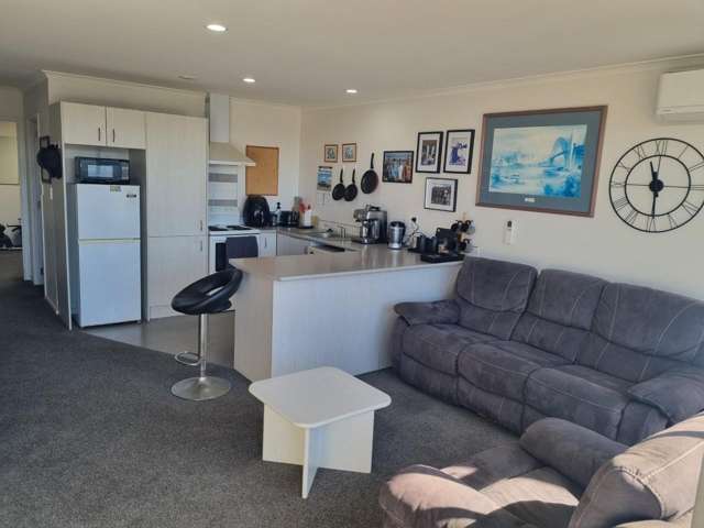 10/60 Parton Road 1131_4