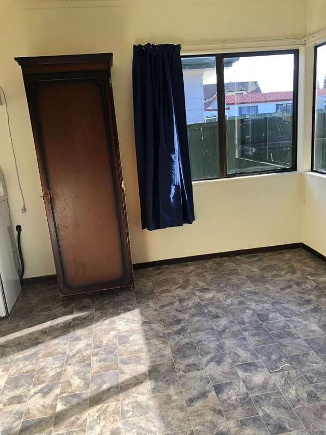 35B Cameron Road Hamilton East_4