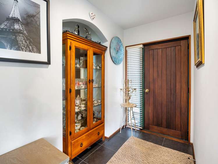 93 Upland Road Aongatete_16