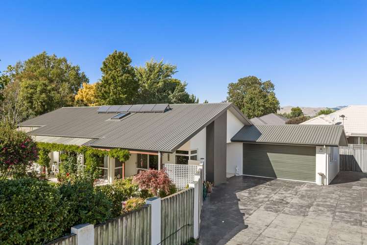 6 Livingstone Place Springlands_2