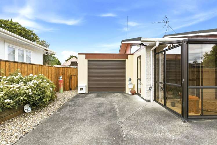 11B Virginia Rd St Johns Hill_13