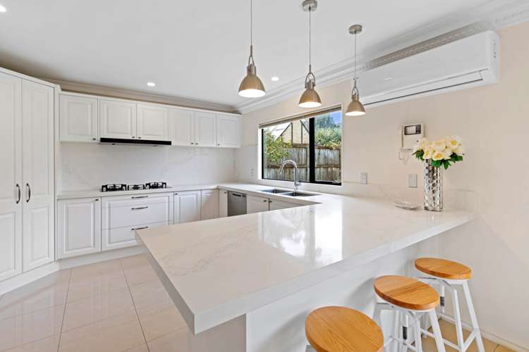 9 Glen Bay Close Pinehill_8