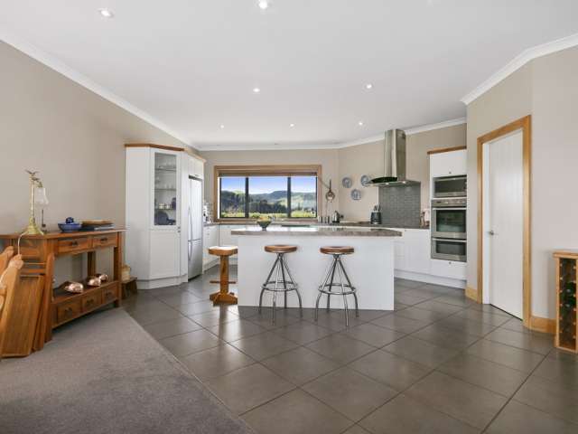 610 Parklands Road Rotoorangi_2