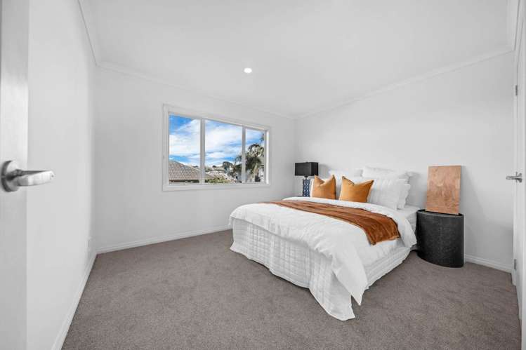 9 Soljans Place Flat Bush_33