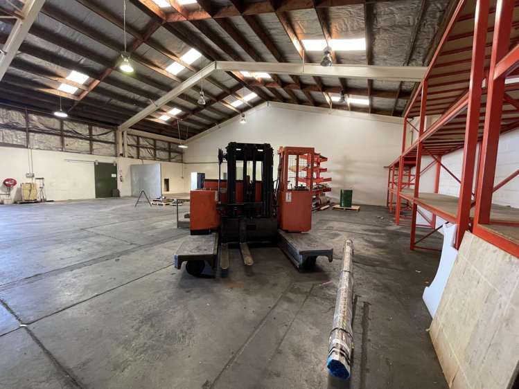 31-35 Carnegie Road Onekawa_2