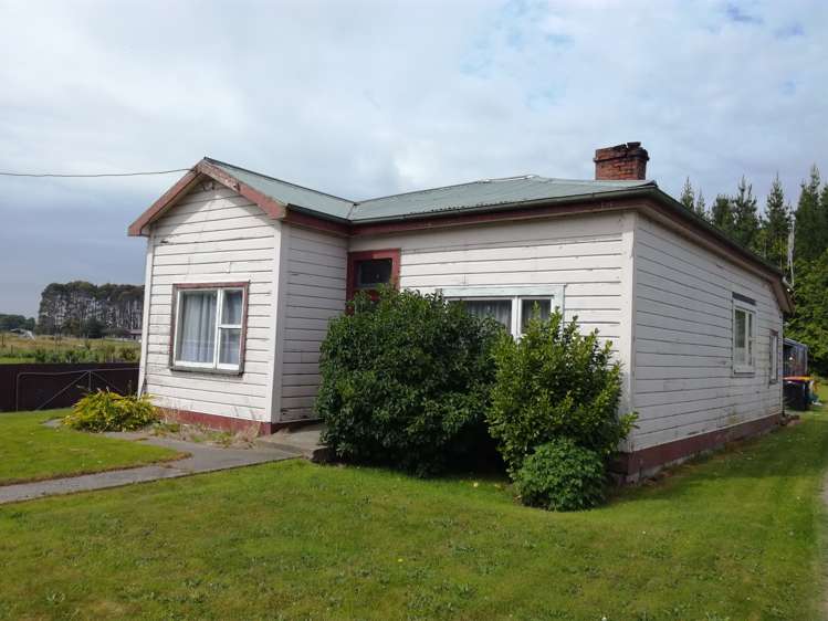 30 Railway Road Tuatapere_2
