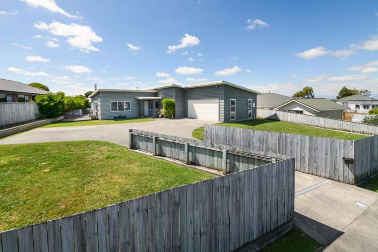 54 Fraser Drive Feilding_12