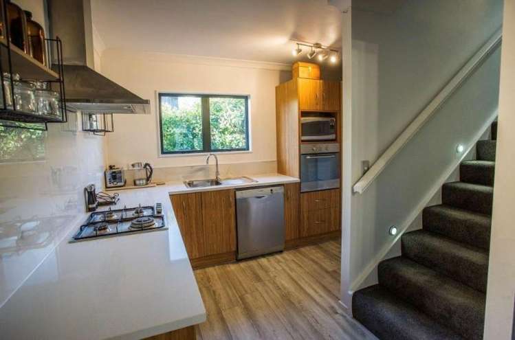 B/12 Jones Crescent Melville_1