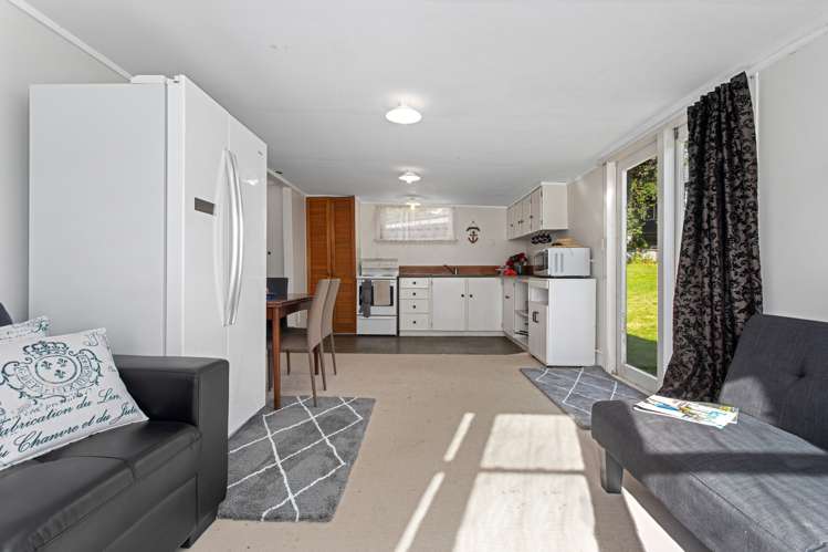 302a Ocean Road Ohope_4