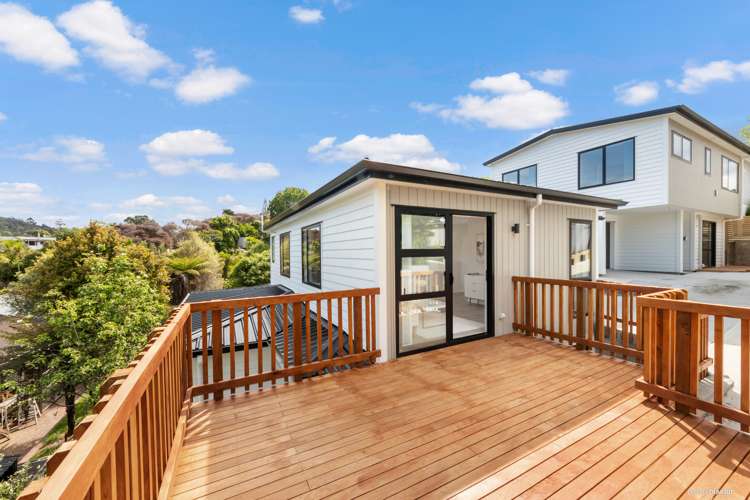 8B Nandana Drive Glen Eden_16