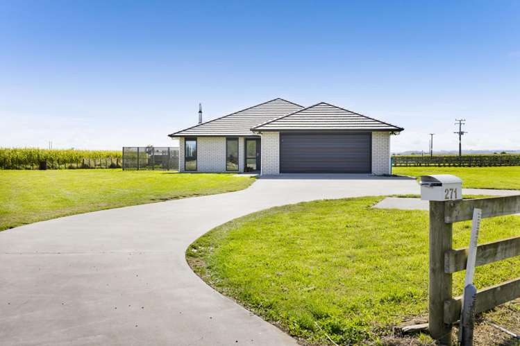 271 Ohangai Road Hawera_33