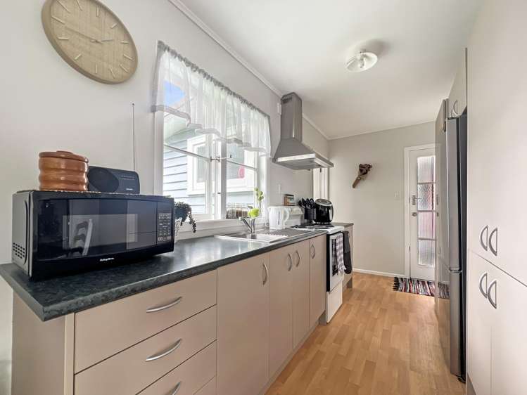 17 and 17A Sullivan Street Whakatane_18