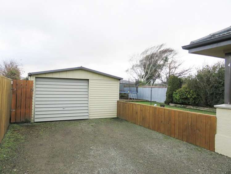 526 Yarrow Street Glengarry_9