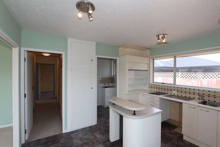 1/63a Vivian Street Burwood_4