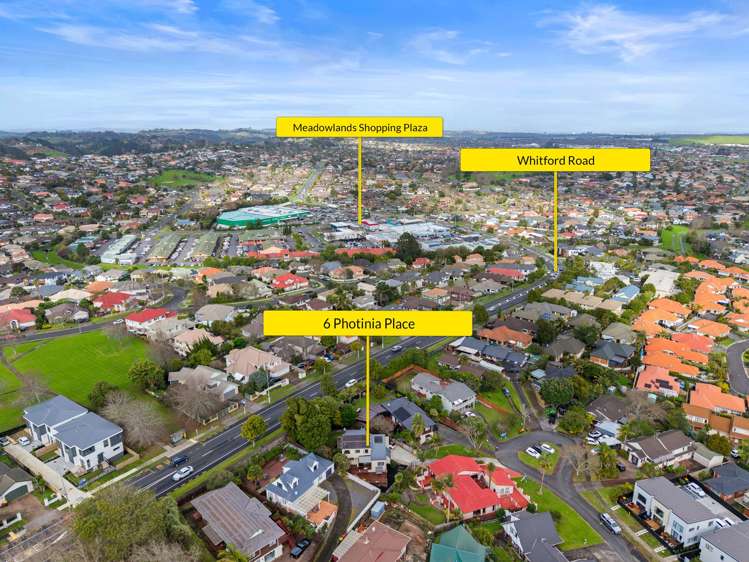 6 Photinia Place Botany Downs_21