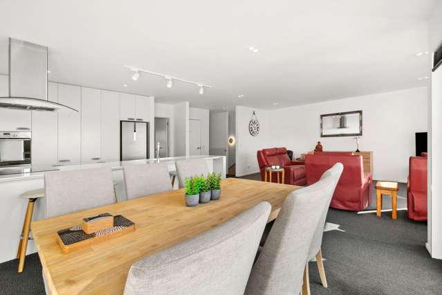 7 Hobson Street New Plymouth Central_1