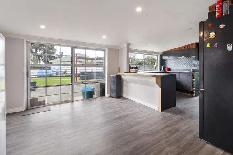 32 Flower Street_5