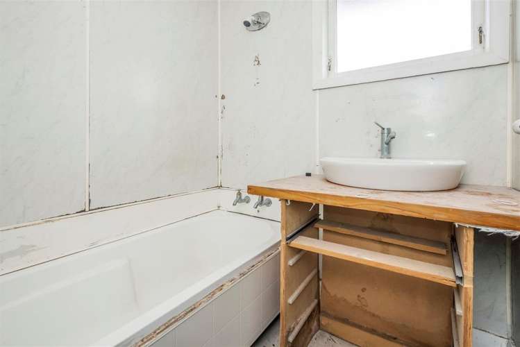 91 Ferguson Road Otara_17