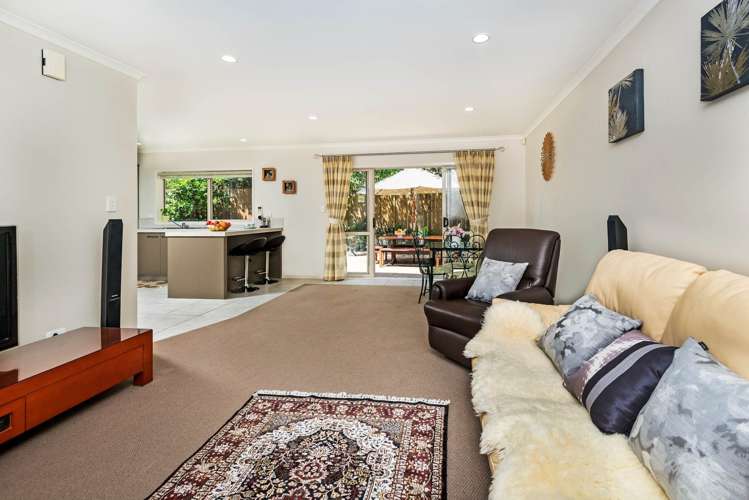3 Karson Place Flat Bush_12