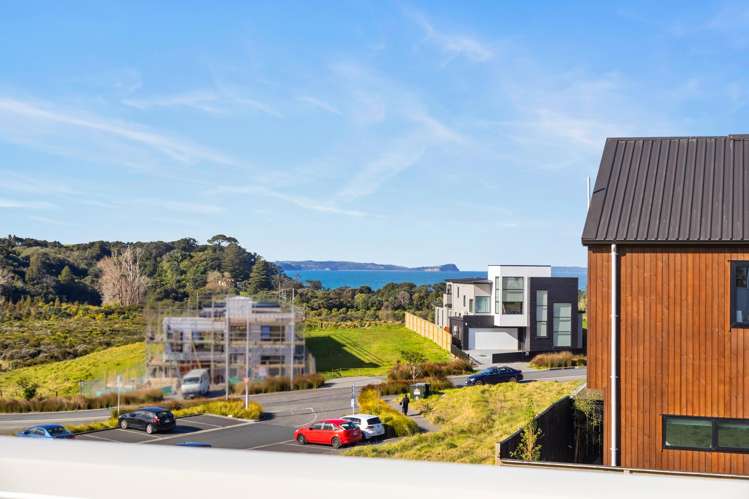 4 Kiokio Street Long Bay_24