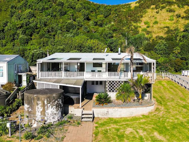 102 Newcastle Street Mahia Peninsula_23