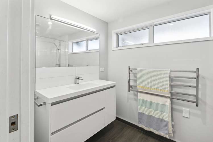 161 Karewa Parade Papamoa Beach_11