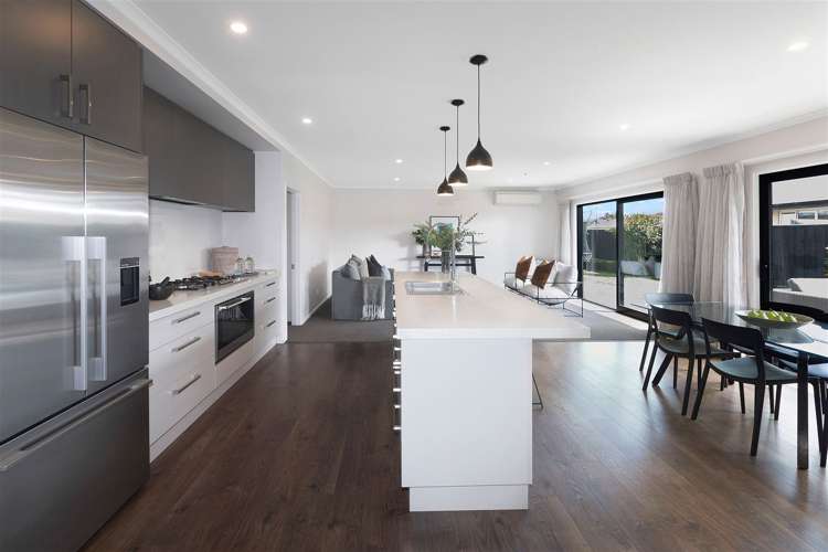 219 Cavendish Road Casebrook_7