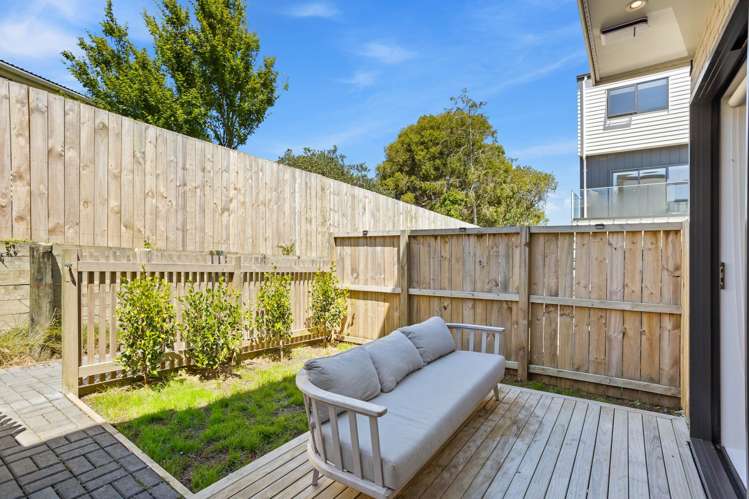 3/22 Coniston Avenue Te Atatu South_8