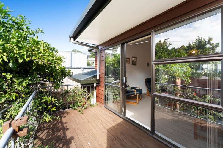 1/11 Woodhall Road Epsom_7