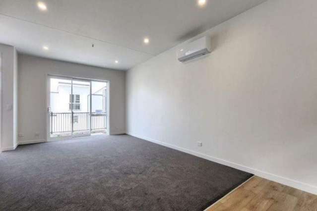 36/30 Adventure Drive Whitby_4