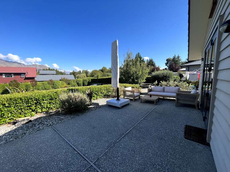 11 Bevan Place Wanaka_9