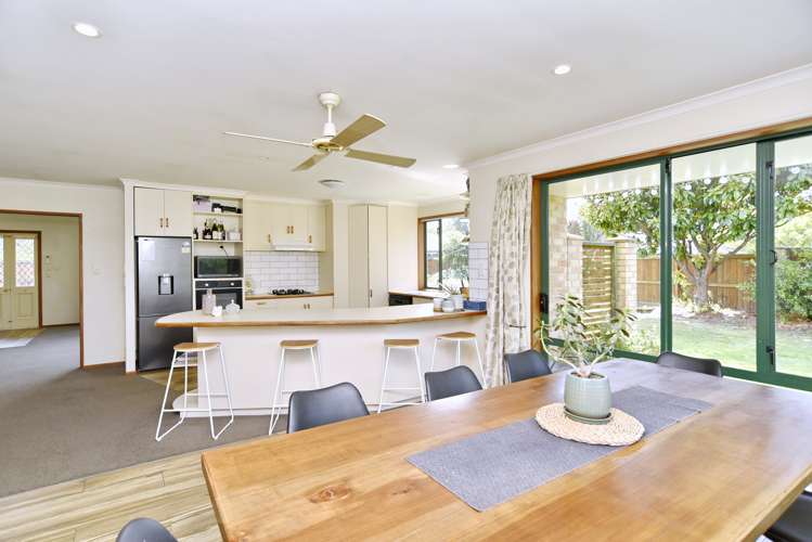 36 Woodglen Drive Woodend_5