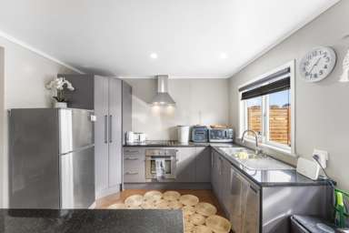 157 Portage Road_3