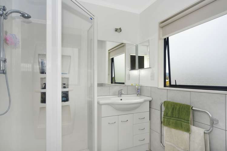 3 Mclaren Place Otaki_10