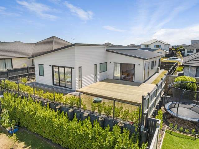 42 Siren Street Wainui_2